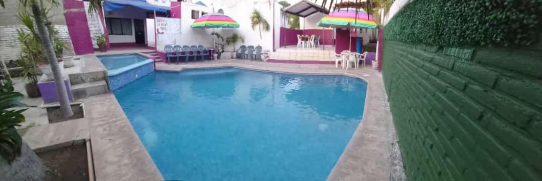 Hotel Ayalamar Манзанило Екстериор снимка